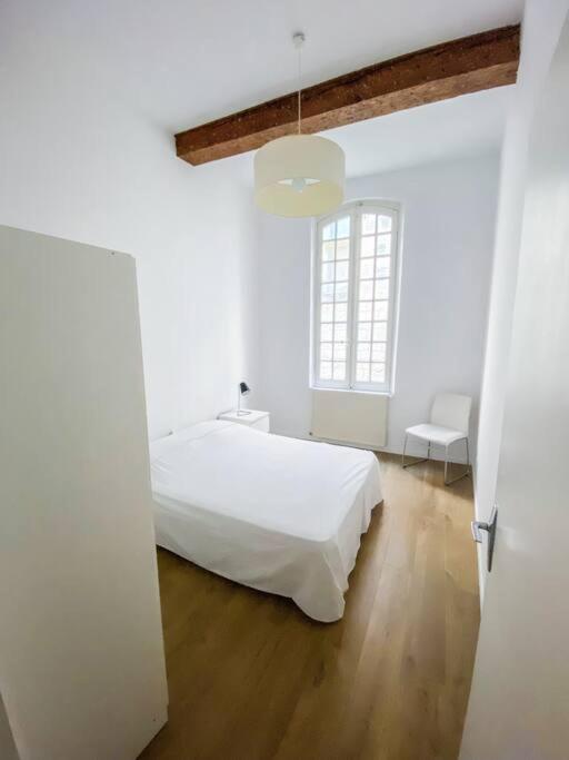 Apartment In Hyper Center - 3 Bedrooms Αρλ Εξωτερικό φωτογραφία